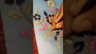 #saree #embroidey #embroiderydesigns #fashiondesign