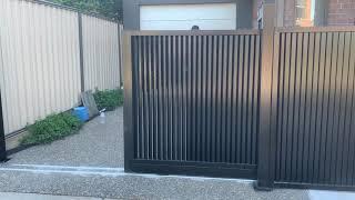 Blade angel telescopic sliding gate