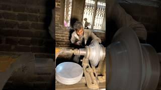 How a worker is making aluminum silverware in a factory with great difficulty #viral #projact #viral