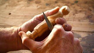 4 gestes INDISPENSABLES pour sculpter une figurine en bois au couteau