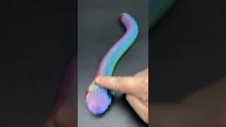 A highly elastic 3D-printed colorful snake that glows in the dark#3dprinting