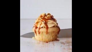 Dulce De Leche Cupcakes // Cupcakes de Dulce de leche