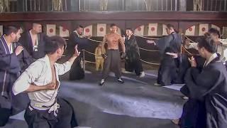 1VS10！Chinese hunter no longer hides his strength and beats up Japanese samurai in the ring!