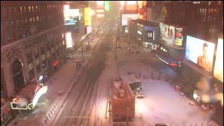 Live: Times Square NYC in the Blizzard of 2022