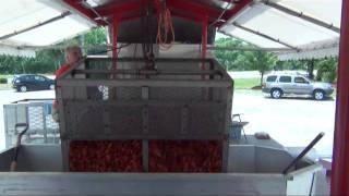 Creative Cajun Cooking - Boiling Crawfish with Jimmy Babin