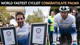 Pakistani Cyclist congratulated by  Mark Beaumount