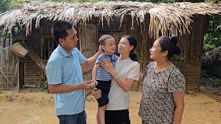 CEO John brought joy to Duyen when he learned her son had recovered