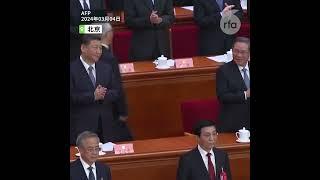 【李强总理记者会被取消】【保持微笑跟随习近平快步进入政协开幕会】