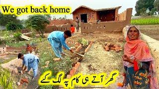 We Got Back home  Ghar Aate hi kaam pe lag gai // Safdar Family Village /Traditional Village life