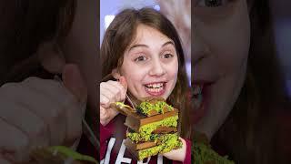 Never try to eat a slime #funny #elinafuntubefamily #funtubefamily