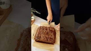 Fudgy Brownie #brownie #brownies #brownierecipes #brownierecipe #food #dessert