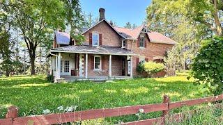 Strange 1890’s Estate Left Untouched And ABANDONED | Frozen In Time For Generations