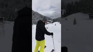 Sosyete çocuğu değiliz gardaş...