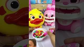 ASMR Jingle bells with Candy In bathtub and dino #candy #candycandy #candylover #softcandy #ghost