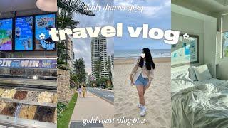 travel vlog  exploring gold coast, surfer’s paradise, ripley’s, wet’n’wild & more