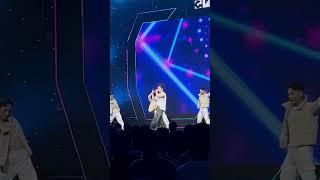 Ngày hôm qua Đặng Tổng trình diễn tại Lễ Vinh Danh & Trao Giải Việt Nam Game Awards hay quá #negav