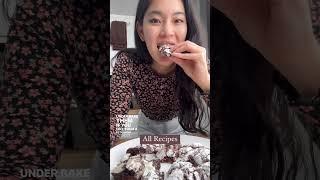 Reviewing 9 chocolate crinkle cookies, part 1