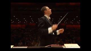 Eric Coates 'Knightsbridge' - John Wilson conducts