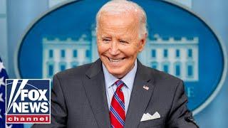 Biden is still wandering, Raymond Arroyo says