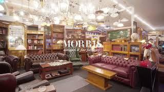 Morris Antik Showroom - Chesterfield Sofa & Sessel - englische Antiquitäten