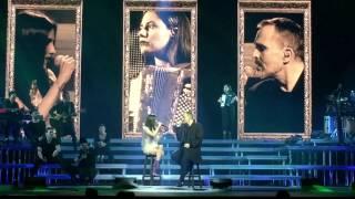 Miguel Bosé Ft. Paty Cantú - Amiga en Auditorio Nacional México 2017