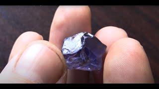 "Vato Masina I": Sapphires rush near Bemainty, Madagascar (first part)