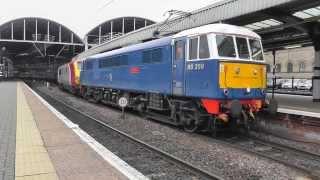 Trains at Newcastle Central - Class 86 No 86259 and EC Class 91 No 91125 - 2nd Nov 2013