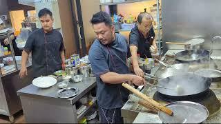 Rainy day in Restaurant Cooking Freid Chinese food show skill in the world