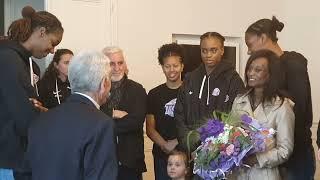 Tarbes - Basket : Les joueuses du TGB reçues par le maire de Tarbes