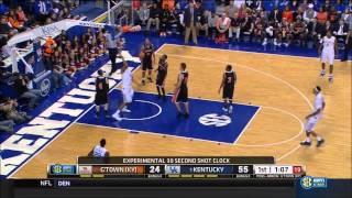 Karl-Anthony Towns gets a Wildcat Dunk