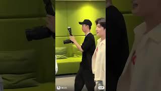 05.07.2023 Yang Yang and Zhang Bin Bin Visit Sina Weibo Office