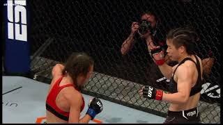 Zhang Weili KO’s Joanna Jedrzejczyk via spinning back fist
