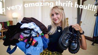 end of summer/pre-fall 2024 thrift haul (yes I have already been thrifting for Fall)