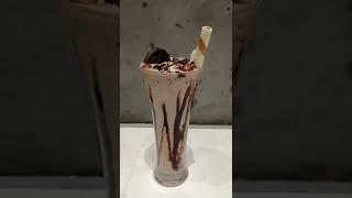 Oreo Thick Shake | Simple & easy to make | Apni Recipe