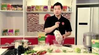 Prima Taste Hainanese Chicken Rice Cooking Demo