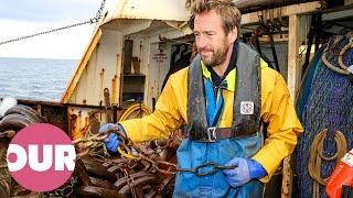 Hoe is het leven als Noordzeevisser? | Het leven van trawlermannen met Ben Fogle | Onze verhalen