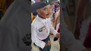 Diversión en la pulga de alamo  en TX #youtubeshortsvideo  #baile  #956valley  #dancemusic #lapulga