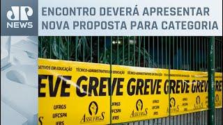 Governo federal marca reunião para discutir greve das universidades com professores e técnicos