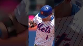 Jeff McNeil gets the scoring started! ️