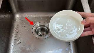 Keep Your Kitchen Sink Drain Fresh and UncloggedMust-Try Simple Trick 洗碗池下水道不臭不堵塞，太管用了快试试这个方法