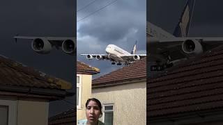 yah dekhiae plane kahan ja rahi hai