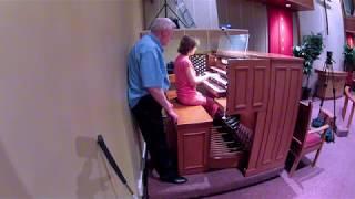 "Pictures at an Exhibition - Promenade" on pipe organ - Rachel Flowers