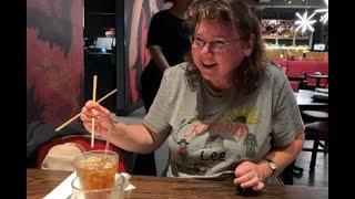 First Ever Visit To P.F. Chang's Restaurant in Sarasota / Kerry Learns How to Use Chopsticks.