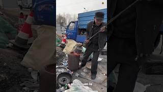 This Genius Makes MONEY From GARBAGE! ️