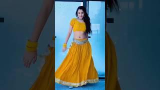 Hot Lehnga choli Hot Deep Navel Show sonal varshney Cute And Beautiful Girl #shorts