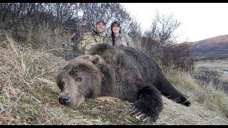 Kodiak Brown Bear with a Bow- 4 Yard Shot!! Winchester Deadly Passion- Full Episode