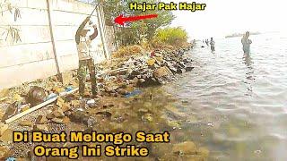 Gilee Bener...!!! Hanya Mancing Di Pinggiran Berbatu Pemancing Sebelah Di Bikin  Melongo