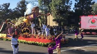 Rose Parade 2019 Stella Rosa float