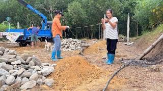 Support Huệ Tuyên Quang to build a pig farm / Grow more vegetables