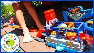 Cars  | HOT WHEELS MEGA CAR WASH! Color Change Playset!